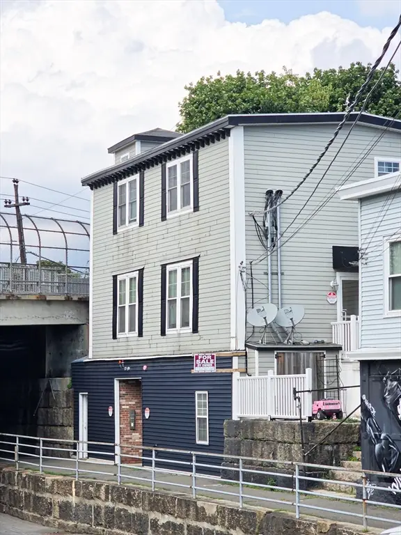213-215 Burrill St, Swampscott, MA 01907 - #1