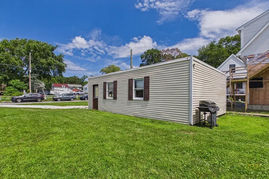 21 Golf St, Fairhaven, MA 02719 - #2