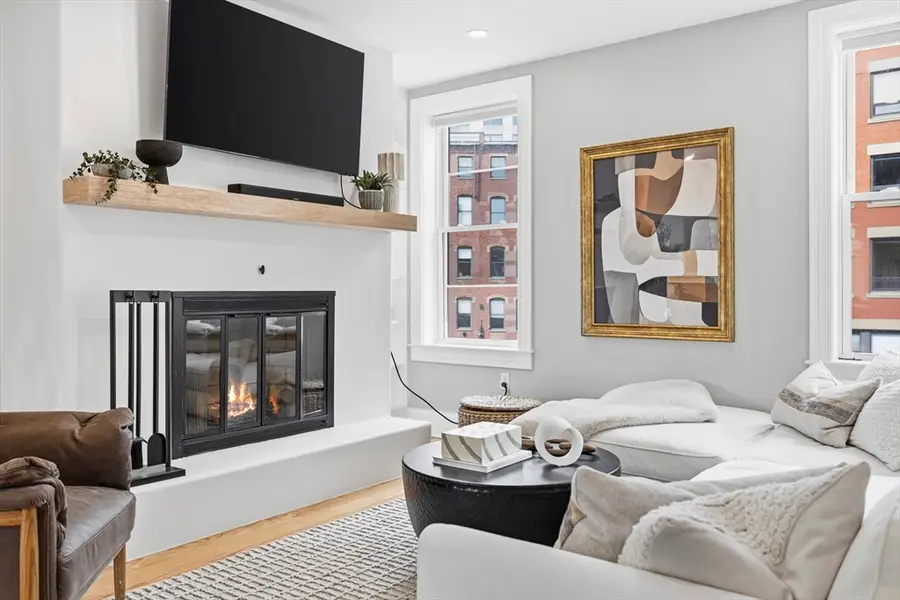 129 North Washington St #3, Boston, MA 02113 - #3