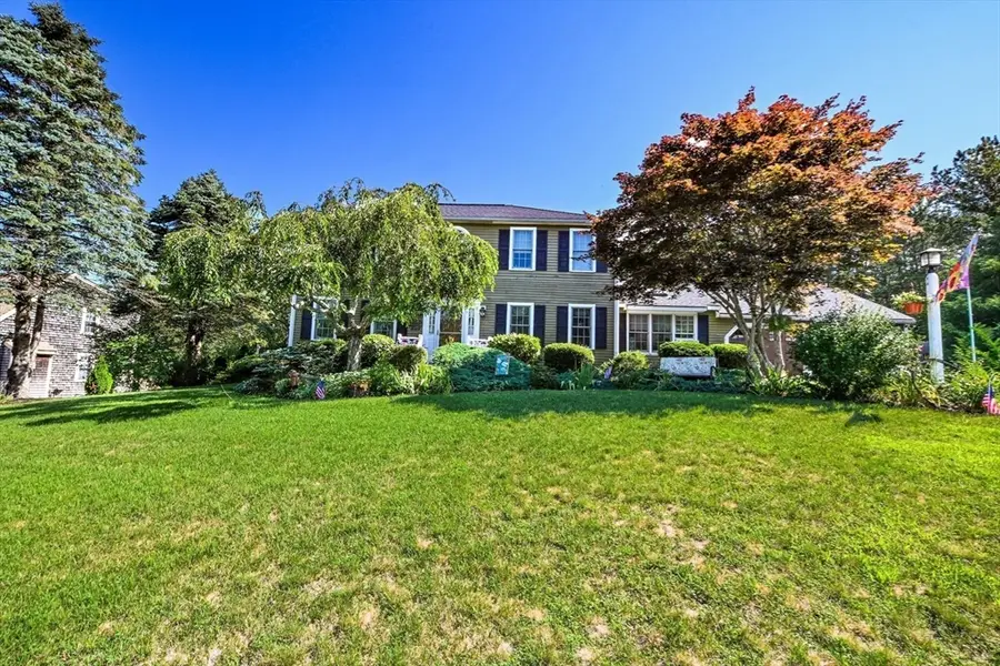 70 Welton Dr, Plymouth, MA 02360 - #2