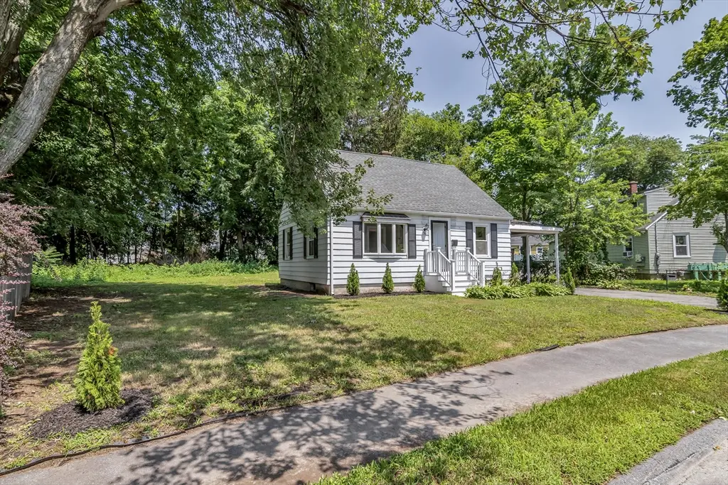 16 Beaconsfield Street, Lawrence, MA 01843 - #1