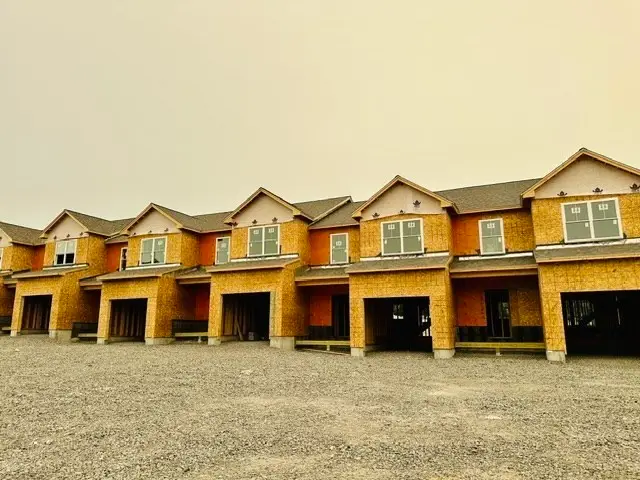 13 Elise Avenue #90, Londonderry, NH 03053 - #2
