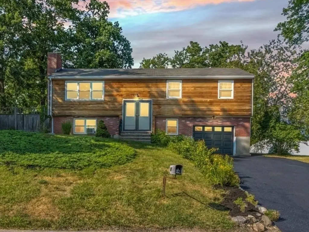 49 Longfellow Dr, Newburyport, MA 01950 - #1