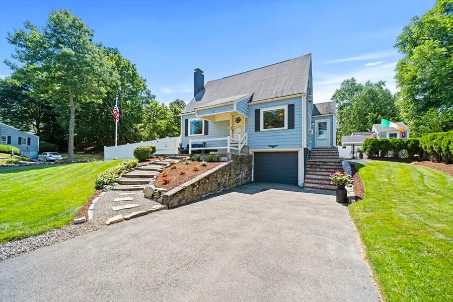 1 Brook Rd, Woburn, MA 01801 - #2