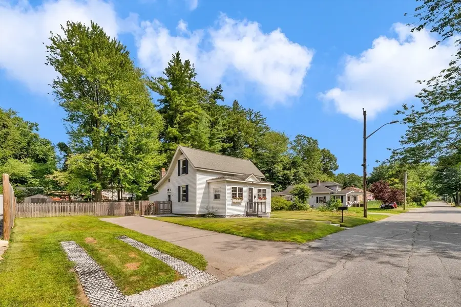 75 Norwood Ave, Leominster, MA 01453 - #3