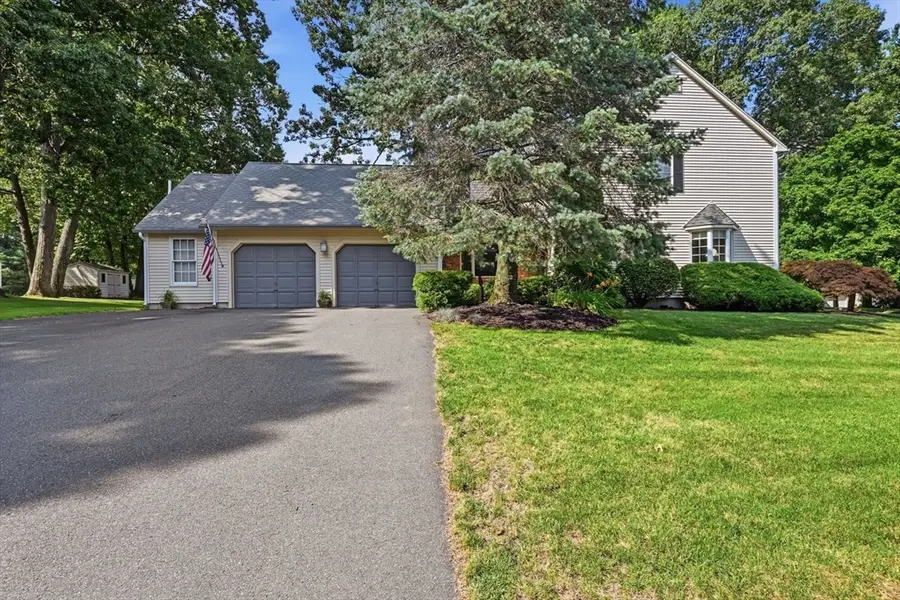 71 Wildflower Circle, Westfield, MA 01085 - #2