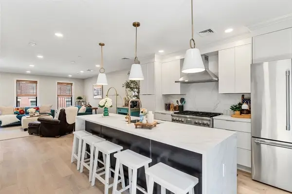 82 Endicott Street #3, Boston, MA 02113