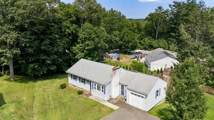 24 Hillside Avenue, Holbrook, MA 02343 - #3