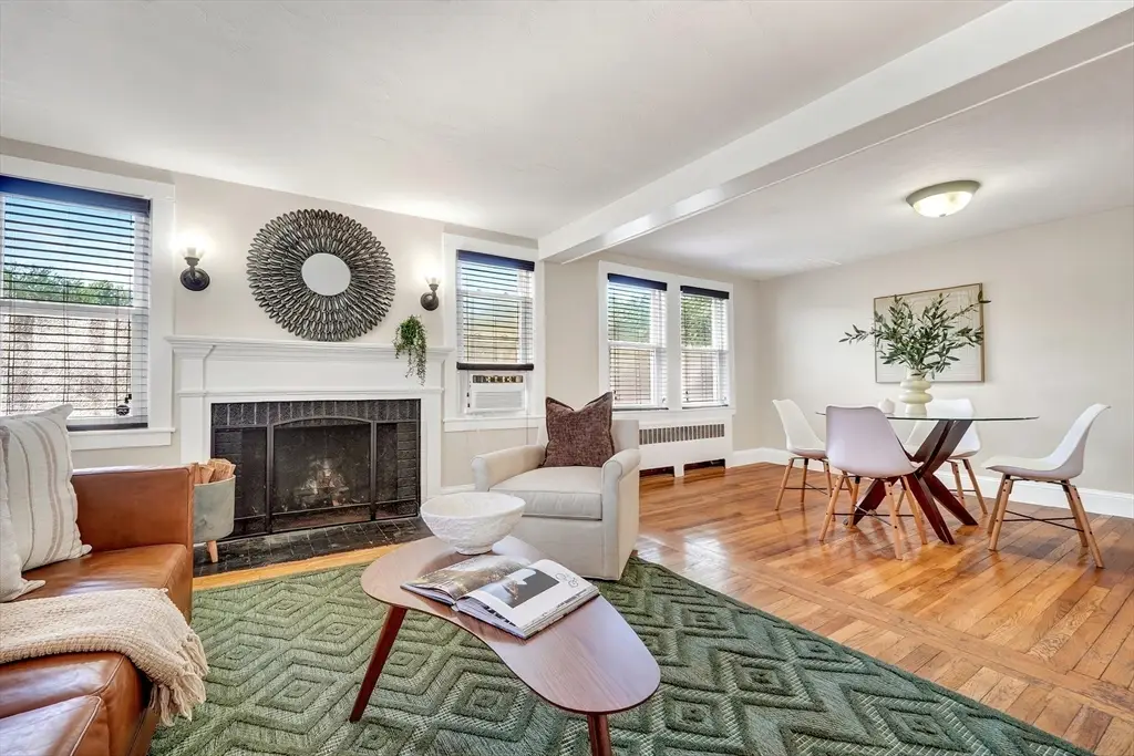 2 Carlisle Rd #2, Bedford, MA 01730 - #1