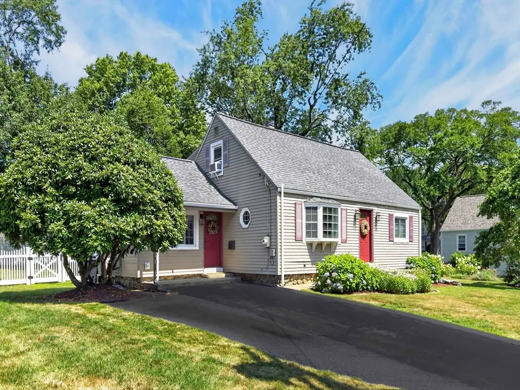 47 Maple Cir, Shrewsbury, MA 01545 - #1