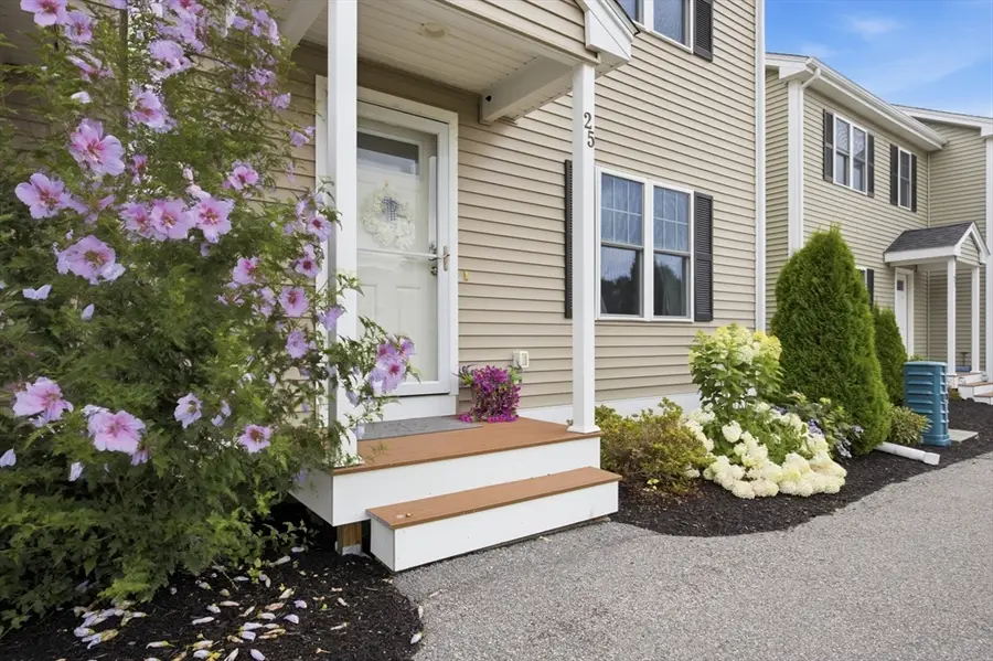 25 Riverside Dr. #25, Lakeville, MA 02347 - #2