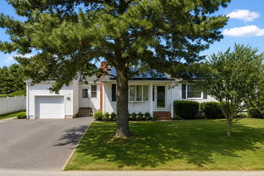748 Warren Ave, Swansea, MA 02777 - #2