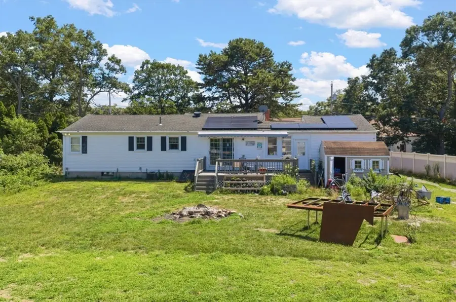748 Warren Ave, Swansea, MA 02777 - #3