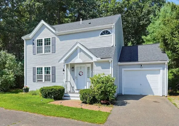 28 Heritage Path, Millis, MA 02054