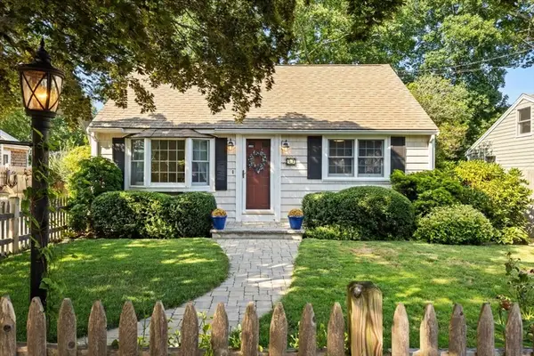 51 Temple Rd, Marshfield, MA 02050