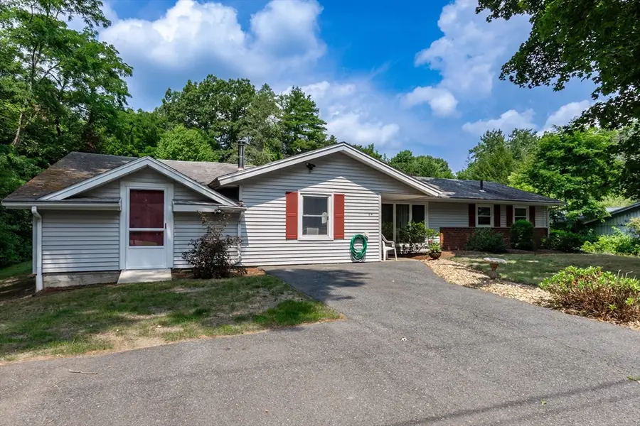 64 Hemenway Rd, Framingham, MA 01701 - #2