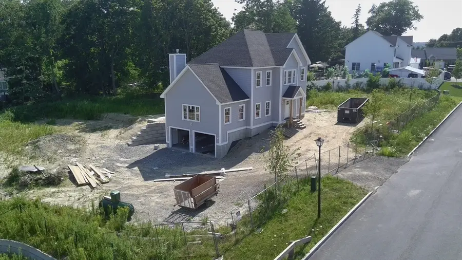 4 Katie Ln, Groveland, MA 01834 - #3