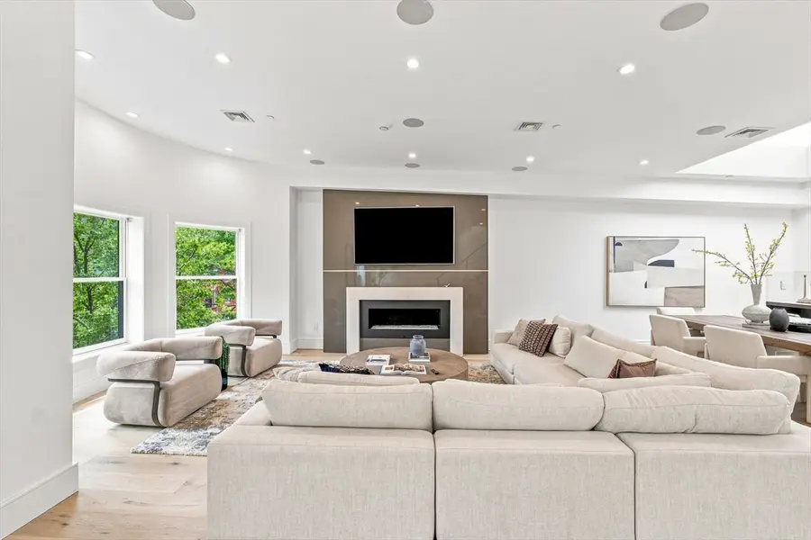 431 Marlborough St #PH, Boston, MA 02115 - #3