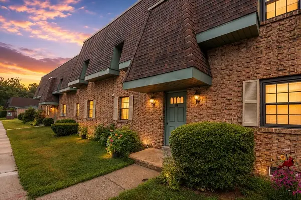 549 Russell Rd #3C, Westfield, MA 01085