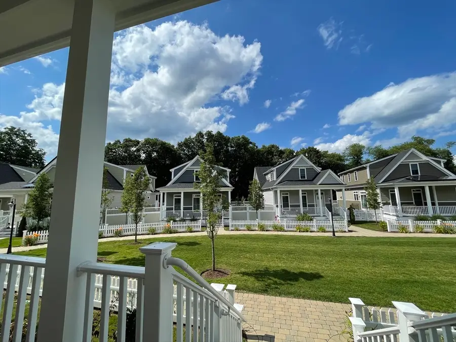 59 Boydes Xing #59, Norfolk, MA 02056 - #2