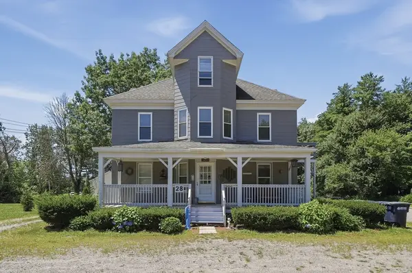 28 Worcester Road, Sterling, MA 01564