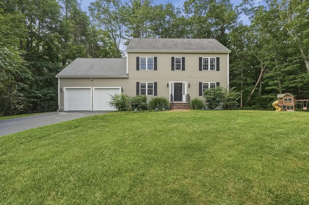 8 Chessman Rd, Mansfield, MA 02048 - #1
