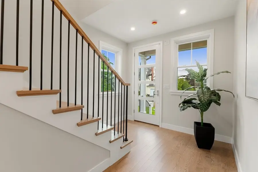30 Calvin St, Lexington, MA 02420 - #3