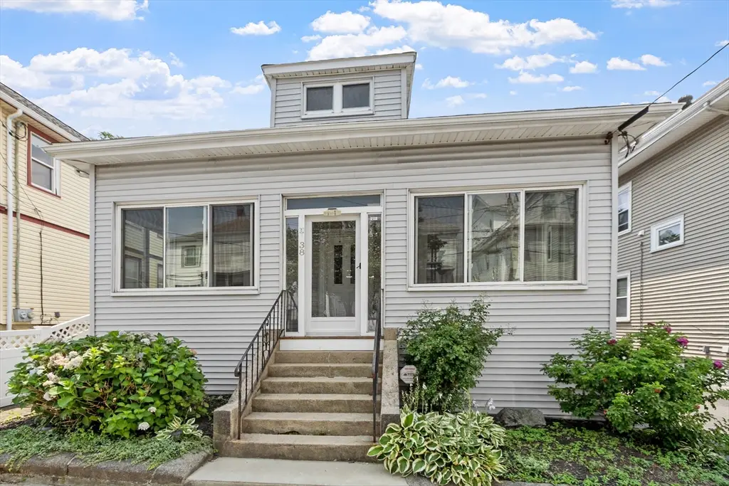 38 Floyd Street, Everett, CA 92149 - #1