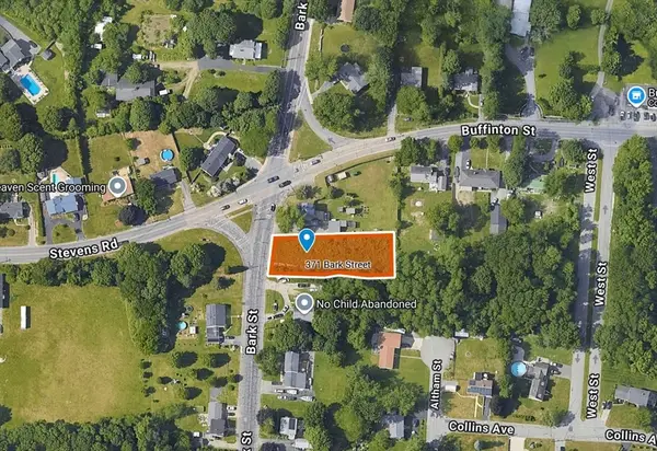 371 Bark, Swansea, MA 02777