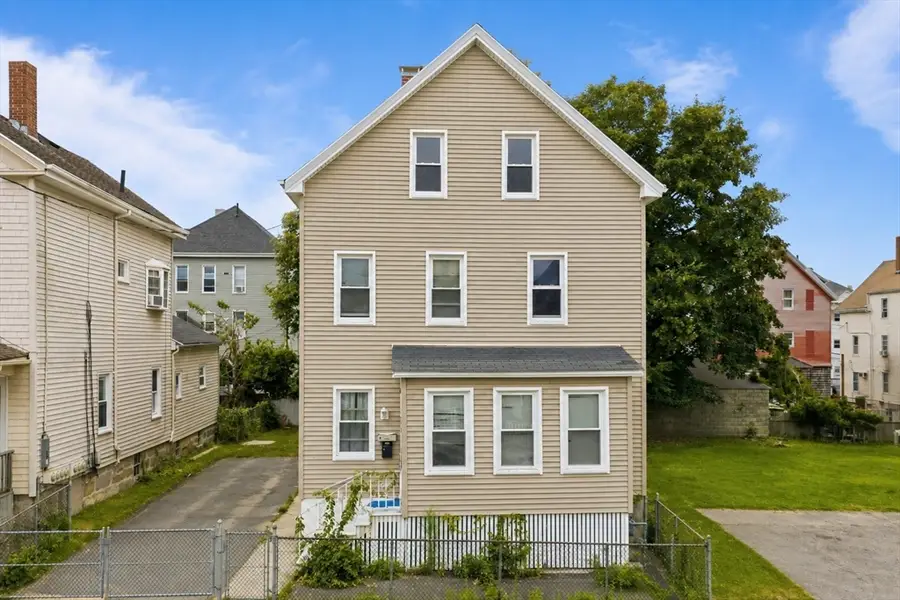 17 Salisbury St, New Bedford, MA 02744 - #2