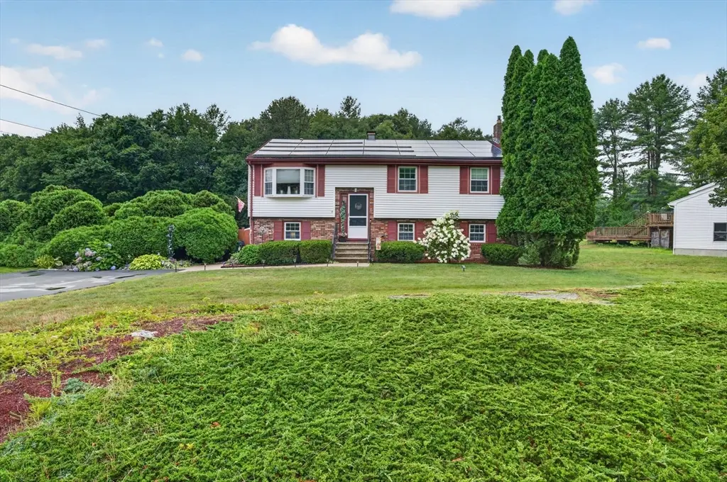 17 Coach Rd, North Billerica, MA 01862 - #1