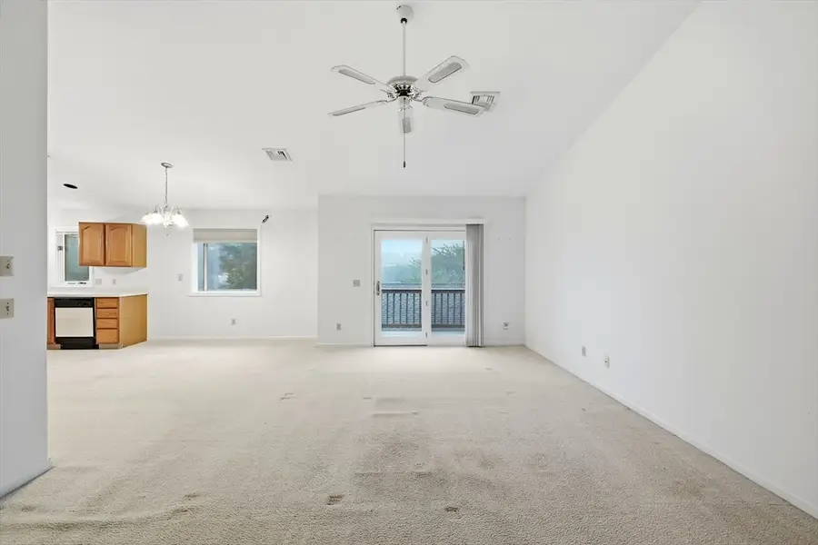40 Pine Grove Dr #40, South Hadley, MA 01075 - #2