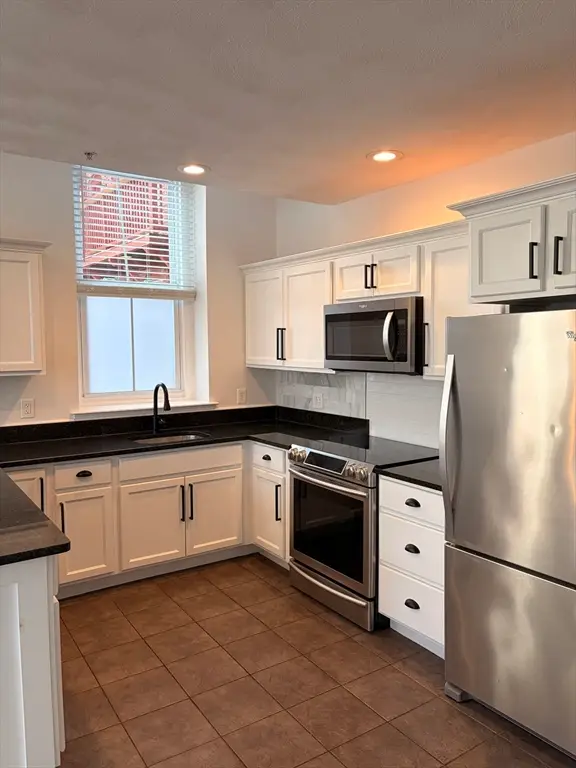 52 Washington St #BC, Haverhill, MA 01830 - #3