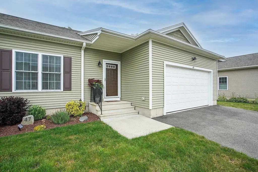111 Daniel Shays Hwy #47, Belchertown, MA 01007 - #1