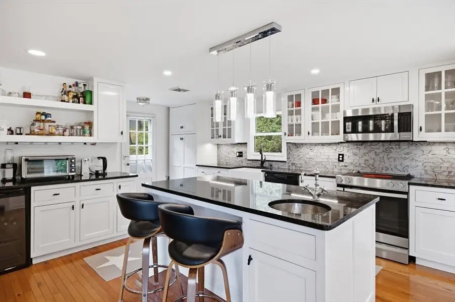 105 Hillside Dr, Barnstable Town, MA 02632 - #2