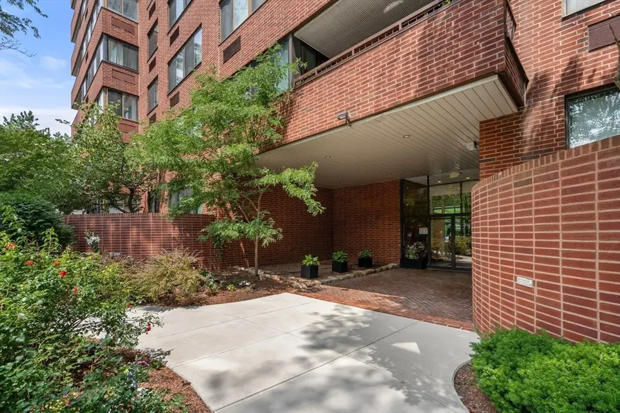 77 Adams St #1206, Quincy, MA 02169 - #3