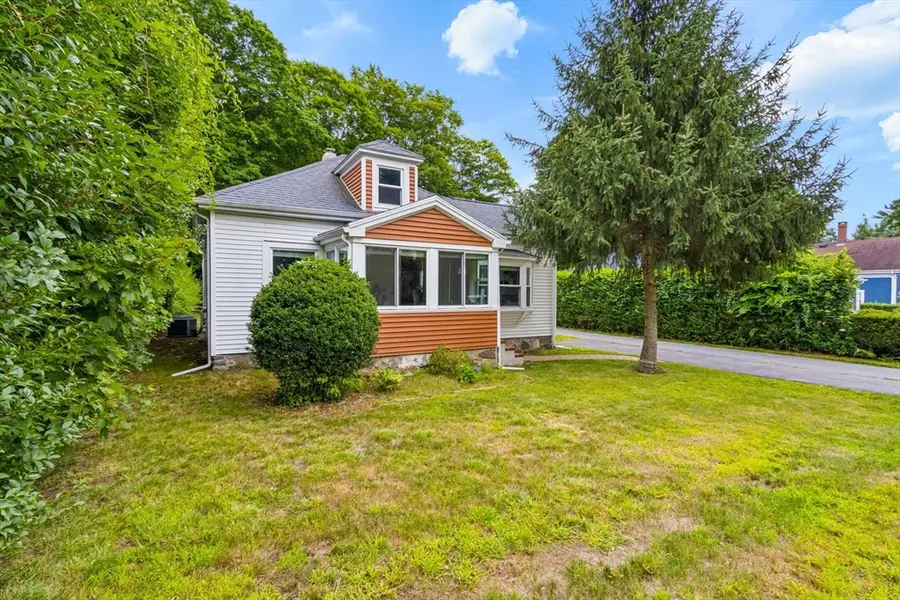 142 S Main St, Sharon, MA 02067 - #2