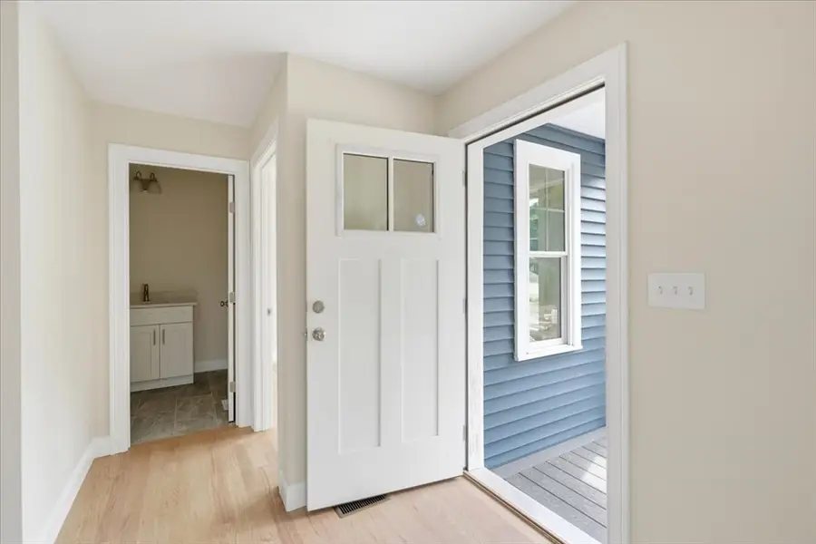9 Jasmine Way, Bridgewater, MA 02324 - #3