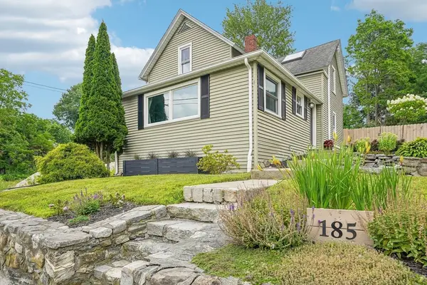185 West Main St, Millbury, MA 01527