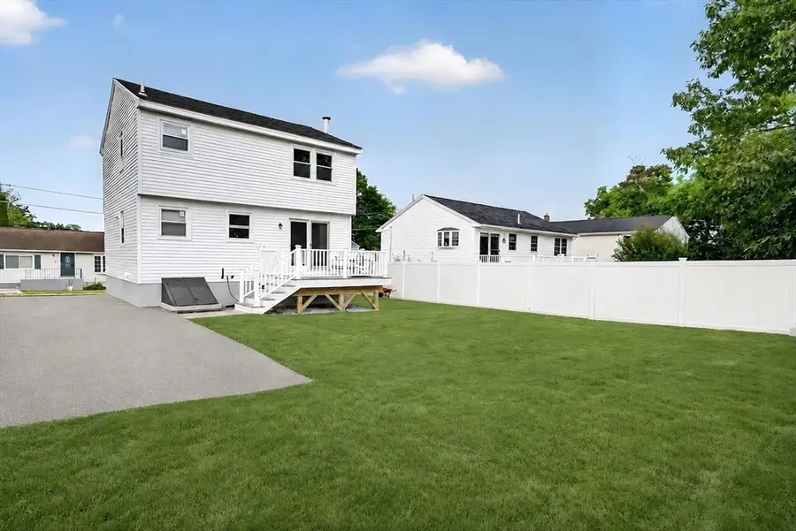 3 Nealley St, Billerica, MA 01821 - #2