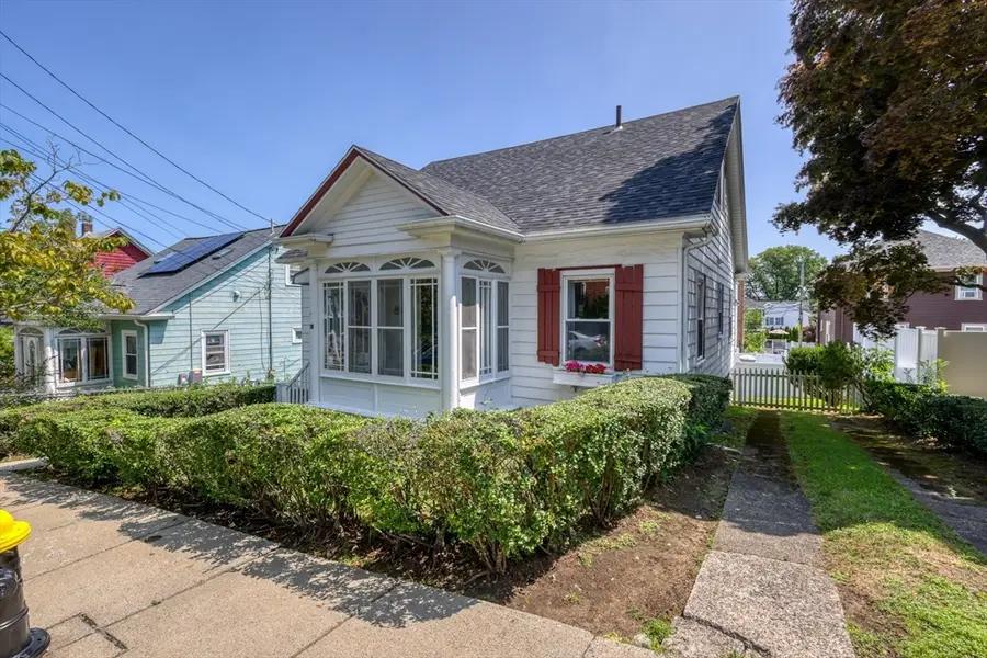 18 Grayson St, Boston, MA 02124 - #2