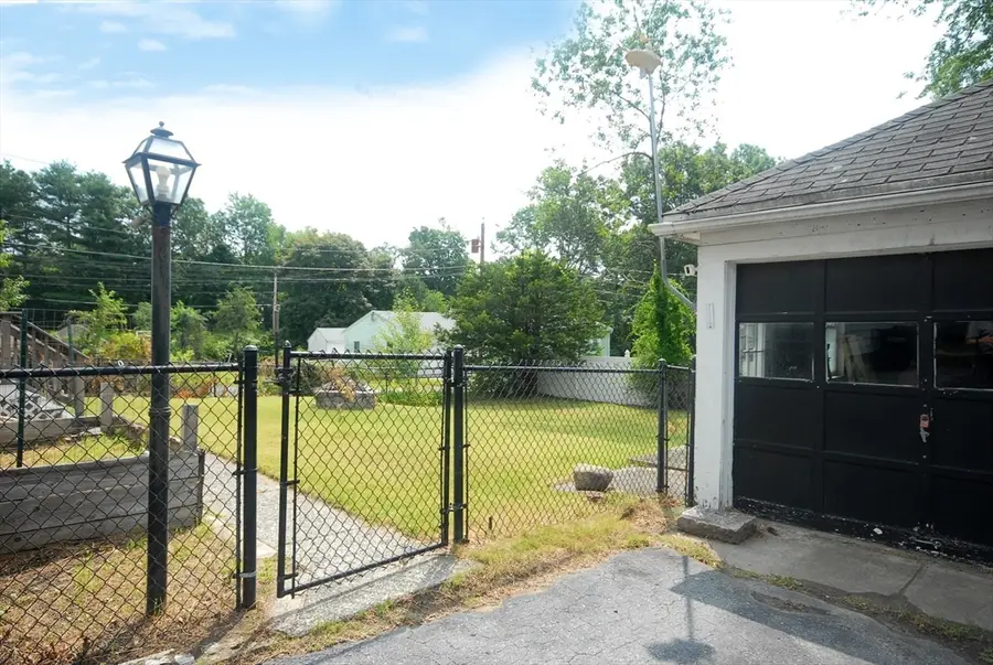 10 Brook St, Ayer, MA 01432 - #3