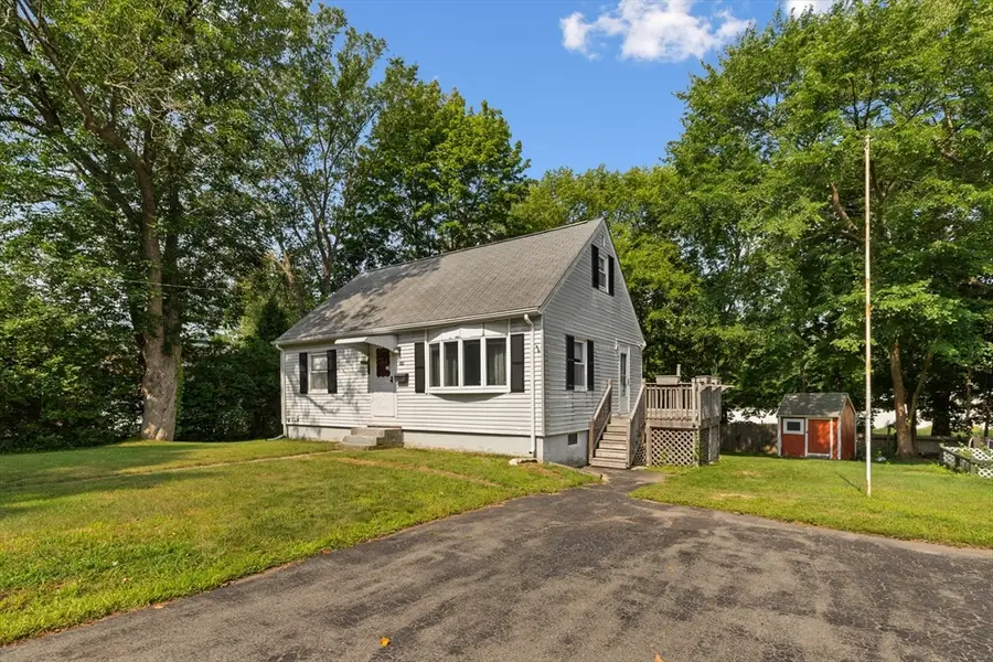 308 Pleasant St, Stoughton, MA 02072 - #2