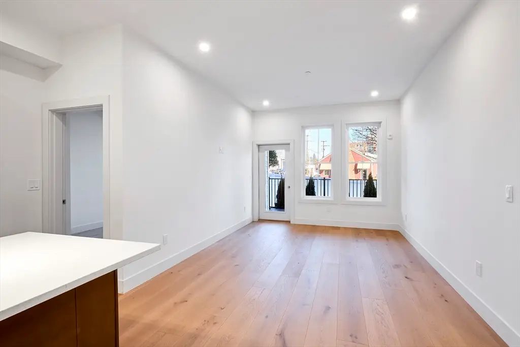 105 Sea Street #103, Quincy, MA 02169 - #1