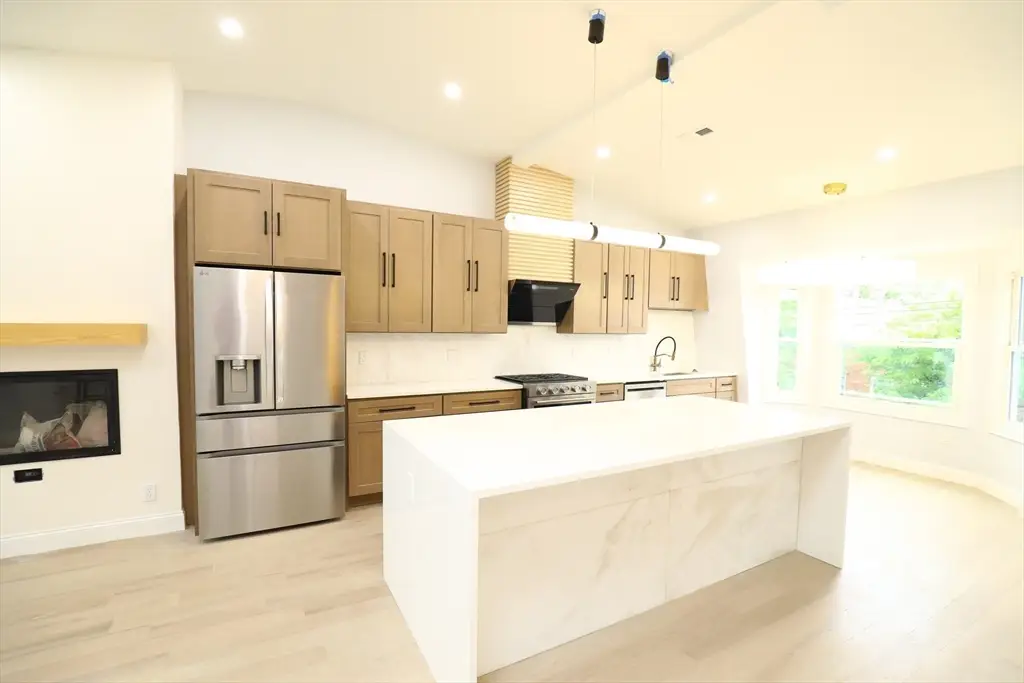 89 Trenton St #3, Boston, MA 02128 - #1