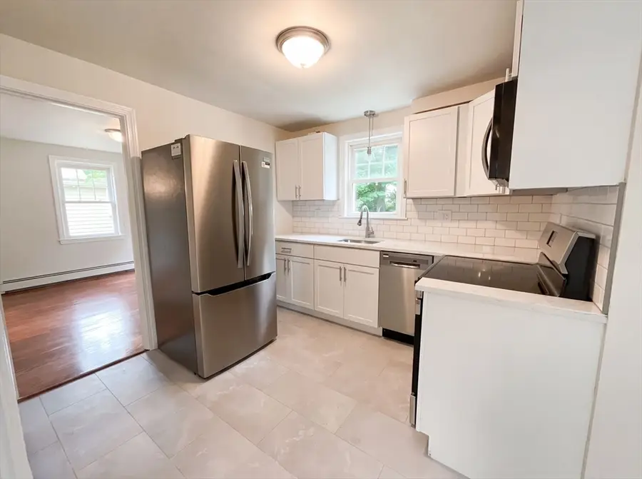 48 Woodlawn St, Randolph, MA 02368 - #2