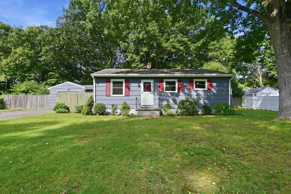 300 Newhouse St, Springfield, MA 01118