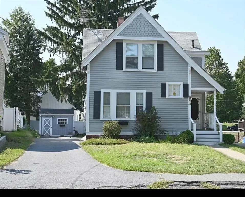 44 Lincoln St, Hudson, MA 01749 - #1
