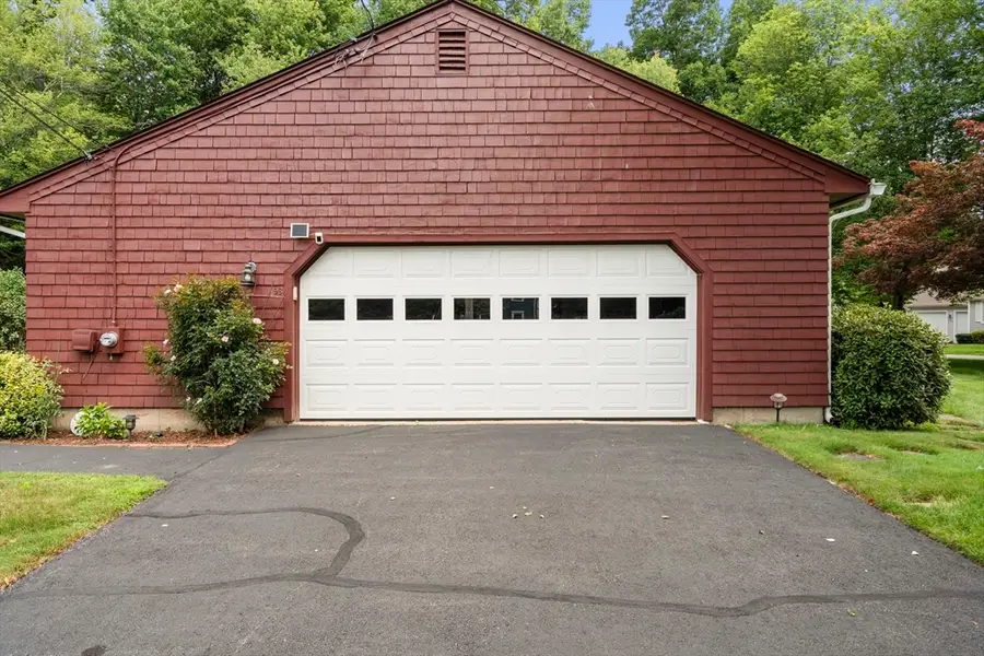 96 Birchwood Dr, Holden, MA 01520 - #2