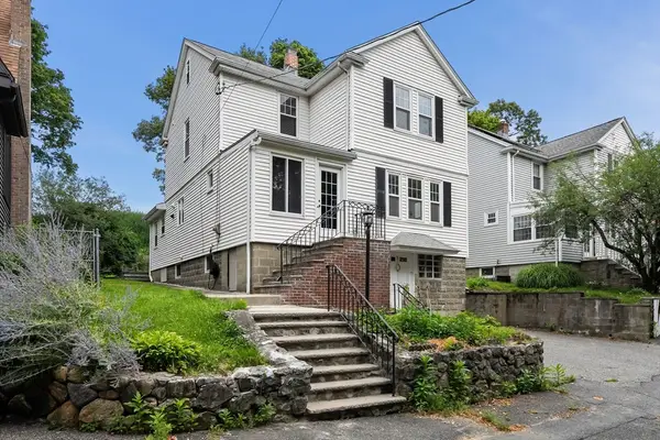 567 Winthrop St, Medford, MA 02155